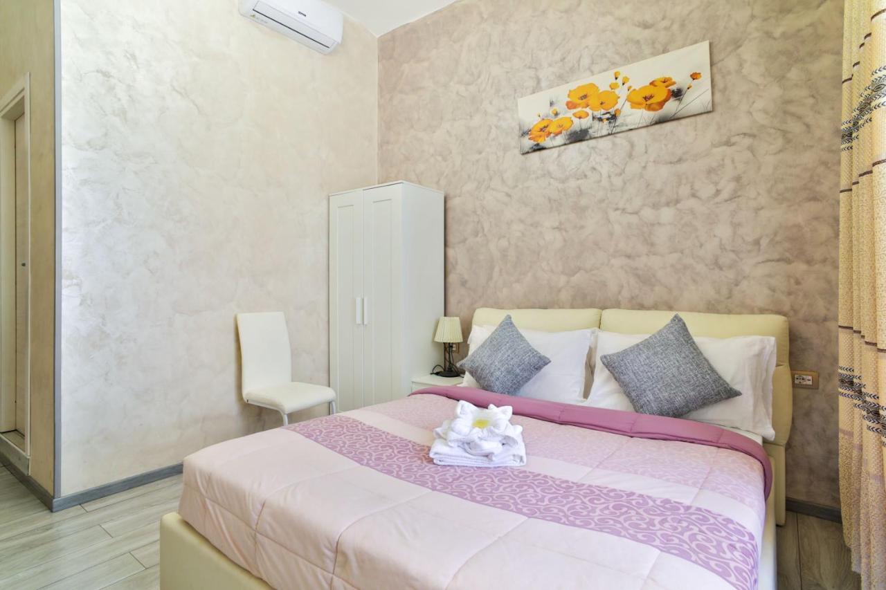 Rome Place Luaran gambar